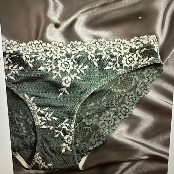 Brand New 3-pack XL Floral Lace Panty Multicolor - Picture 4 of 4